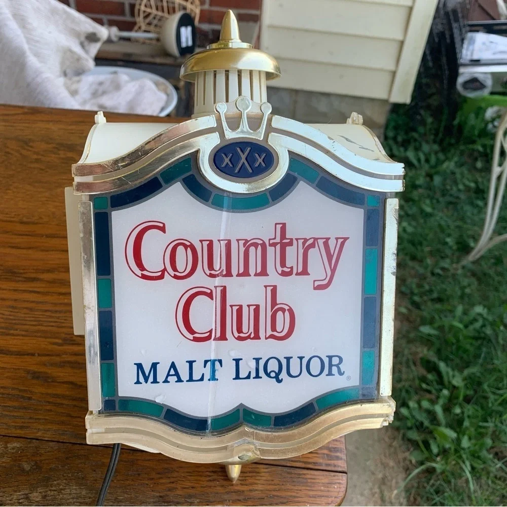 Vintage 1970's Country Club XXX Malt Liquor Lighted Beer Sign Pearl Brewing Co